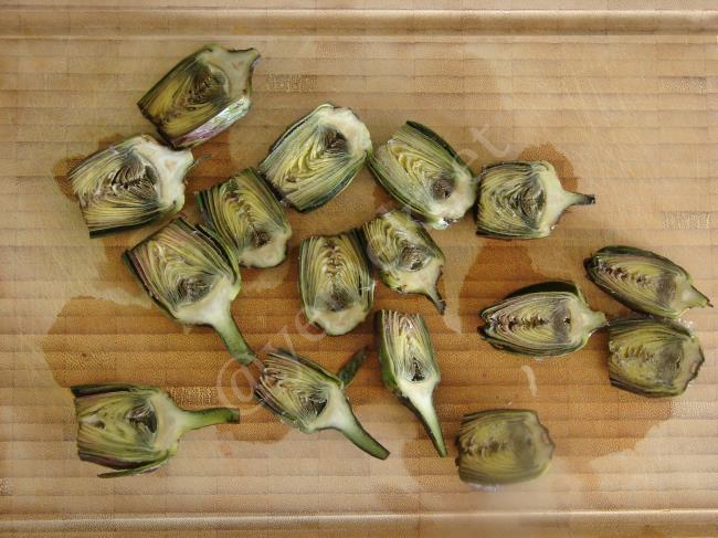 Zeytinyağlı Bebek Enginar - Yapılışı (2/12) 