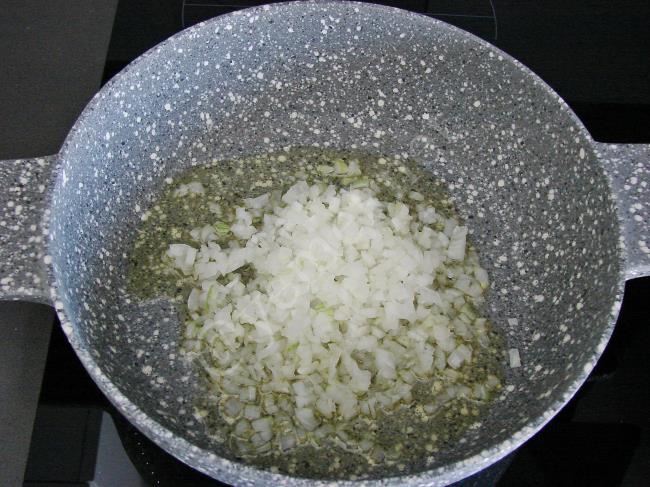 Bulgurlu Semizotu Yemeği - Yapılışı (3/12) 