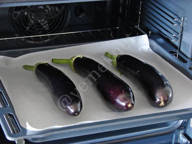 Köz Patlıcanlı Atom Meze - Yapılışı (2/12) 