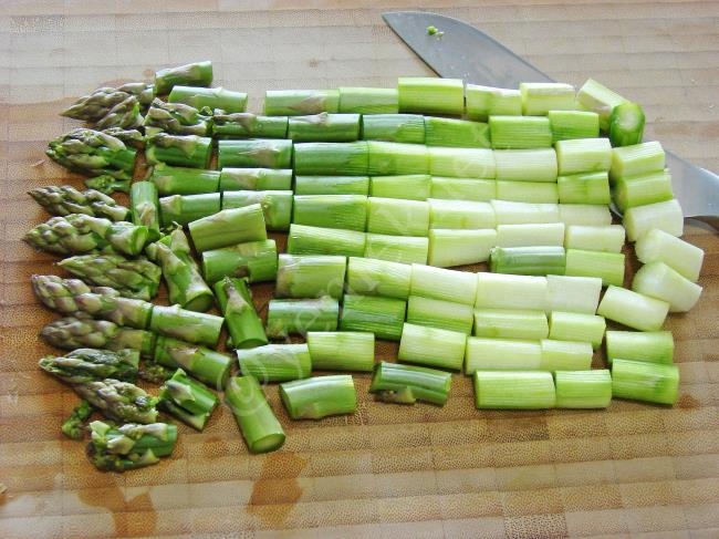 Kuşkonmazlı Makarna - Yapılışı (4/12) 