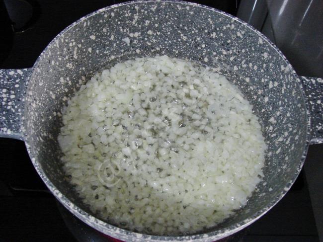 Kuşkonmazlı Makarna - Yapılışı (6/12) 