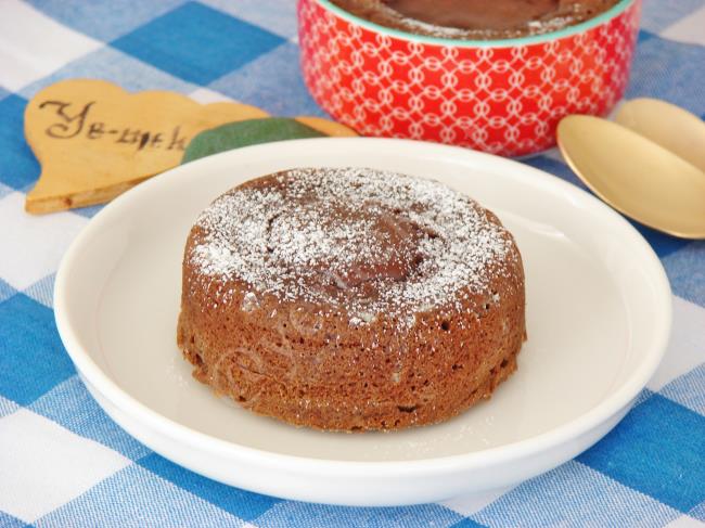 Sadece 3 Malzeme İle Tam Kıvamında, Pratik ve Lezzetli Bir Tatlı : Üç Malzemeli Sufle