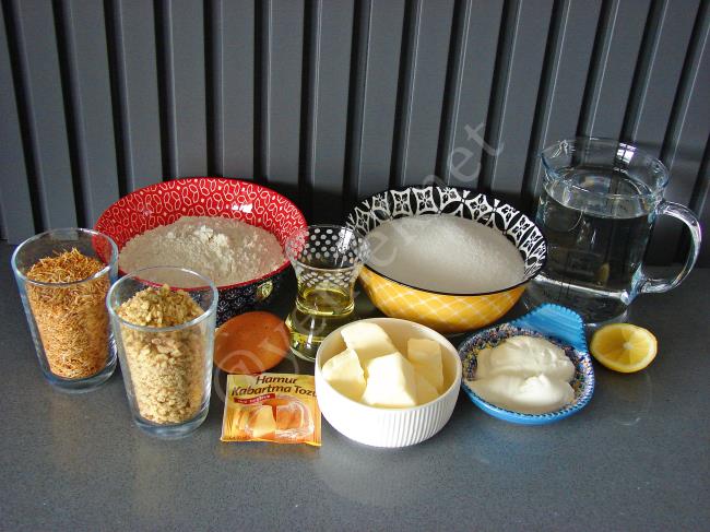 Kadayıflı Dilberdudağı Tatlısı - Yapılışı (1/16) 