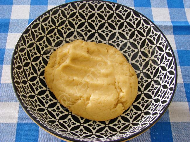 Kadayıflı Dilberdudağı Tatlısı - Yapılışı (6/16) 