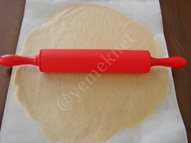 Kadayıflı Dilberdudağı Tatlısı - Yapılışı (7/16) 