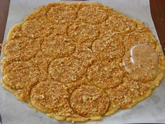 Kadayıflı Dilberdudağı Tatlısı - Yapılışı (9/16) 