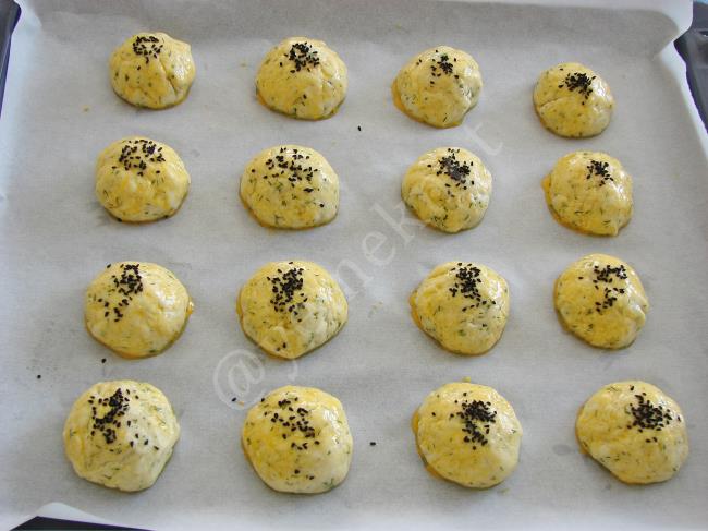 Patatesli Mayasız Poğaça - Yapılışı (9/12) 