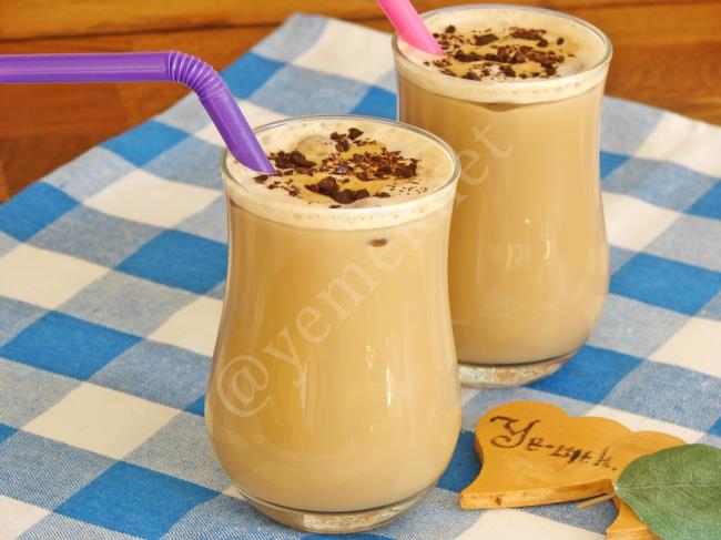 Buzlu Soğuk Kahve - Yapılışı (6/8) 