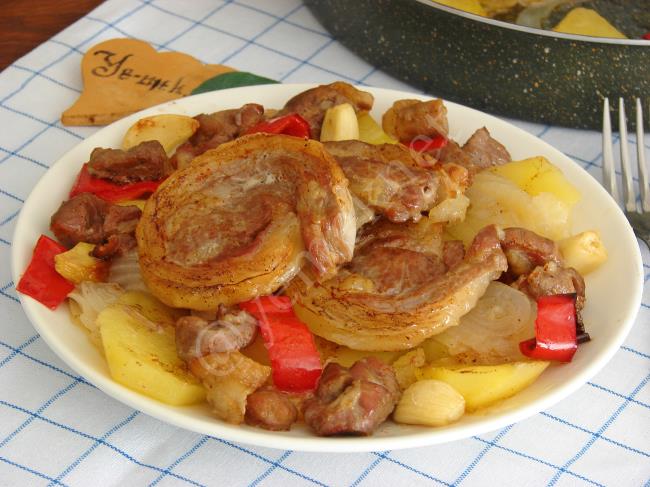 Lezzetine Doyum Olmayan, Nefis Bir Fırın Yemeği Tarifi : Fırında Kuzu Beyti