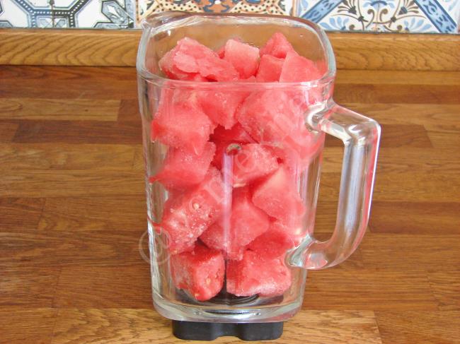 Karpuzlu Dondurma - Yapılışı (3/8) 