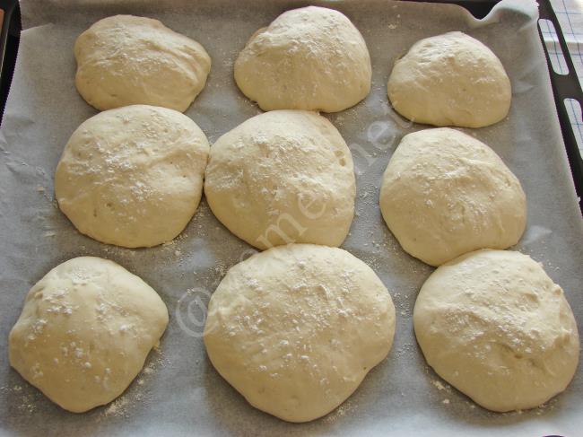 Kaşık Ekmeği - Yapılışı (11/16) 