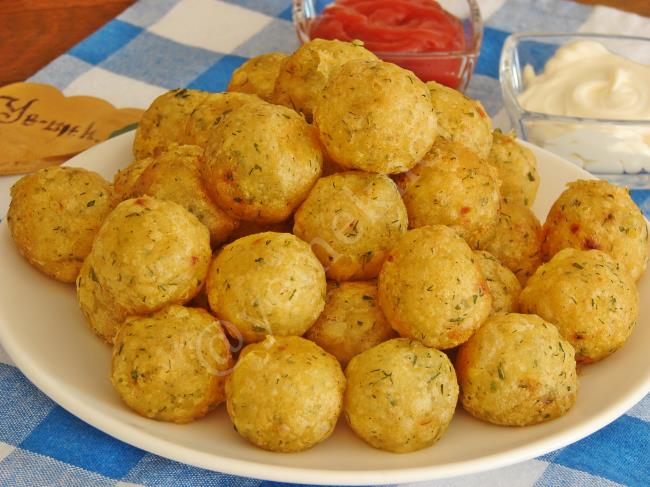 Patates İle Yapabileceğiniz En Güzel Atıştırmalık, Dışı Çıtır Çıtır, İçi Puf Puf : Patates Topları