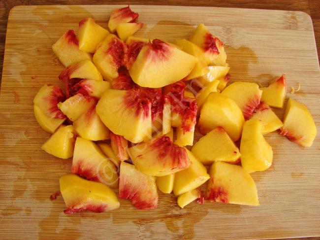 Şeftalili Milkshake - Yapılışı (2/8) 