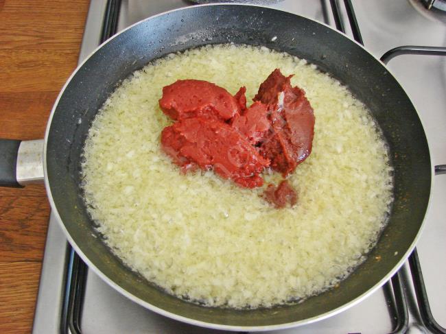 Klasik Mercimek Köftesi - Yapılışı (7/16) 