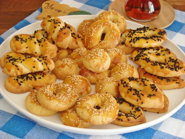 Mahlepli Tuzlu Kurabiye - Yapılışı (10/12) 