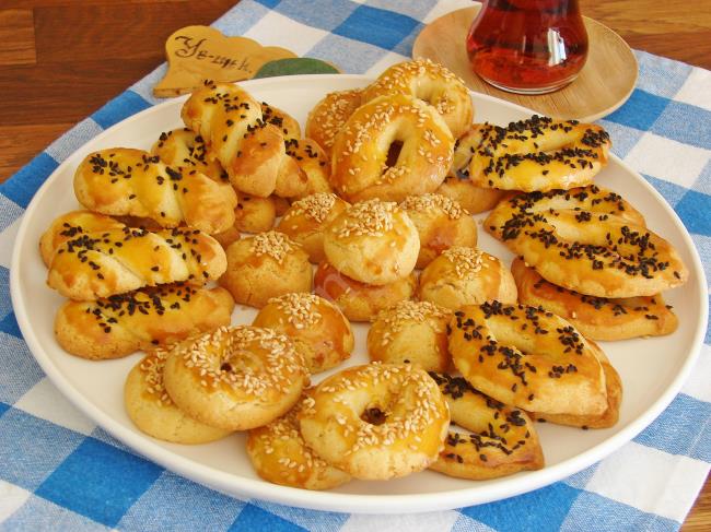 Mahlepli Tuzlu Kurabiye