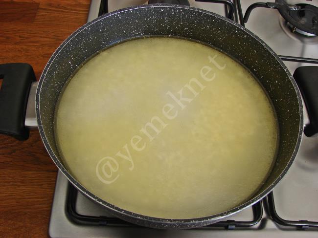 Salma Pirinç Pilavı - Yapılışı (7/12) 