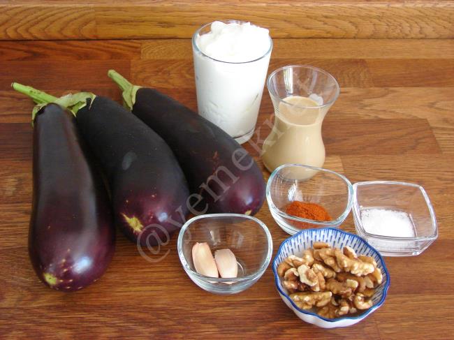 Tahinli Patlıcan Mezesi - Yapılışı (1/8) 