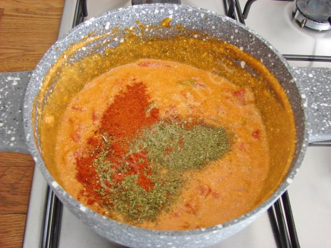 Yaz Tarhanası Çorbası - Yapılışı (8/12) 