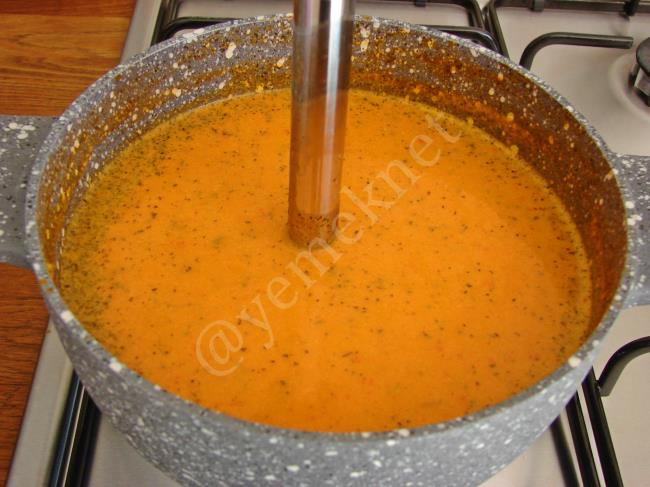 Yaz Tarhanası Çorbası - Yapılışı (9/12) 