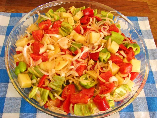 Fırında Sebzeli Et Yemeği - Yapılışı (5/12) 