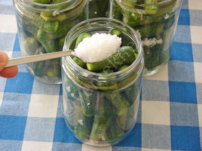 Kornişon Salatalık Turşusu - Yapılışı (6/12) 