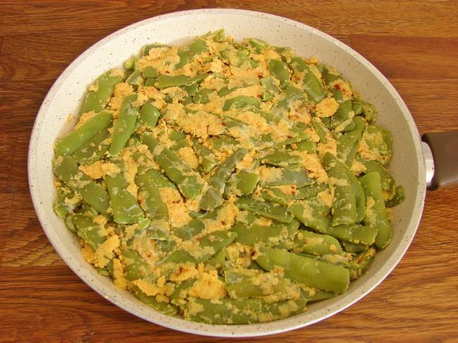 Mısır Unlu Fasulye Tava - Yapılışı (8/12) 