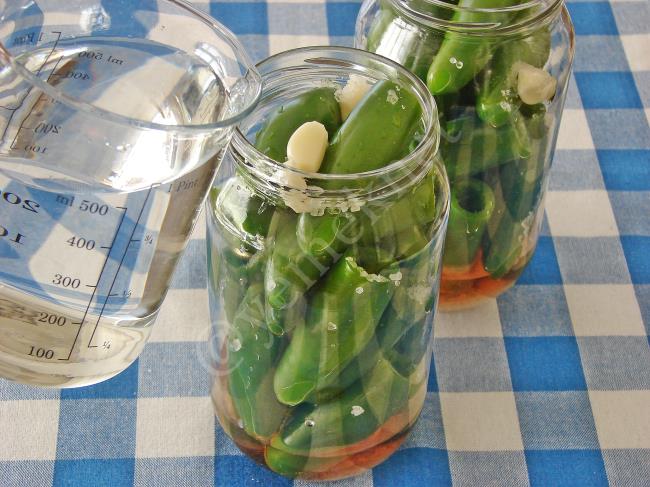 Peynir Dolgulu Jalapeno Biber Turşusu - Yapılışı (8/16) 
