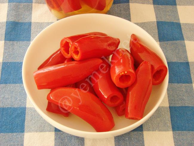 Peynirli Biber Turşusu - Yapılışı (13/20) 