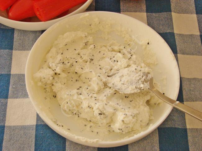 Peynirli Biber Turşusu - Yapılışı (16/20) 