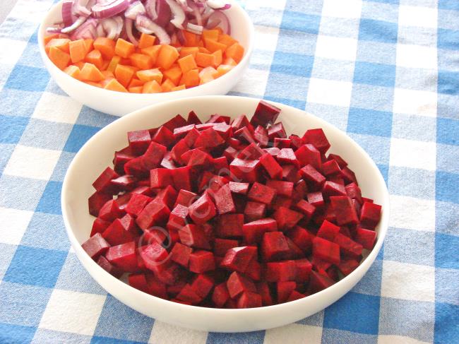 Nohutlu Pancar Salatası - Yapılışı (2/12) 