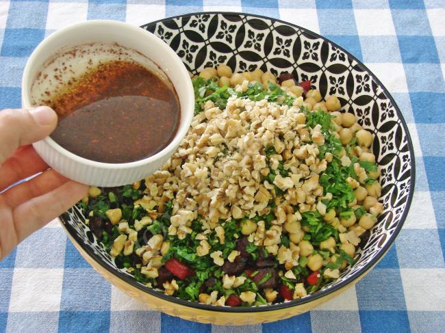 Nohutlu Pancar Salatası - Yapılışı (9/12) 