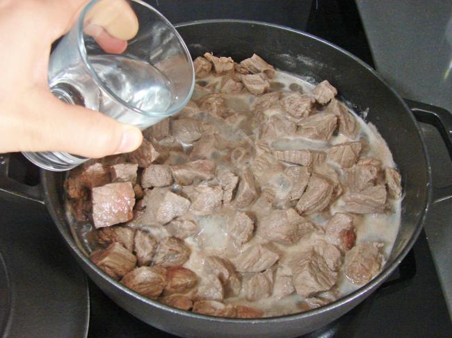 Sade Kavurma - Yapılışı (3/8) 