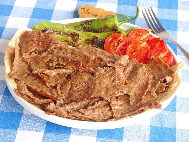 Yağlı Kağıtla Kıymadan Yaprak Döner - Yapılışı (11/12) 