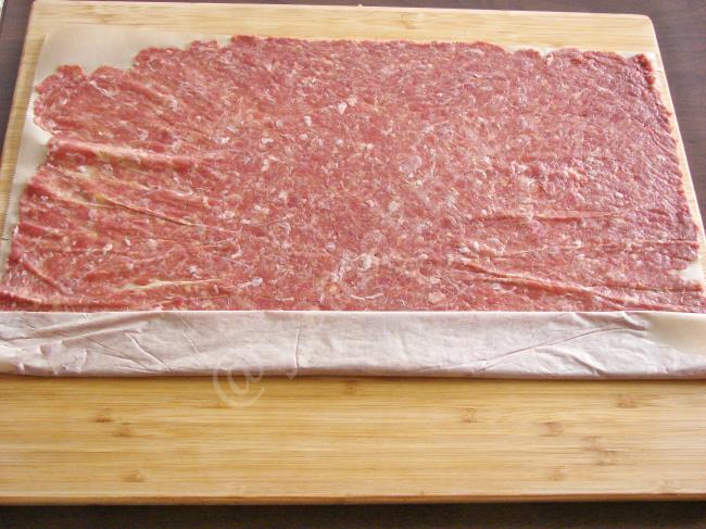 Yağlı Kağıtla Kıymadan Yaprak Döner - Yapılışı (8/12) 