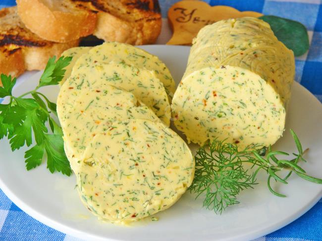 Alman Usulü Otlu Tereyağı - Yapılışı (8/8) 