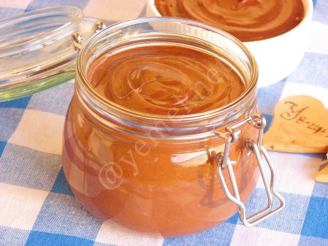 Bisküvili Sürülebilir Çikolata - Yapılışı (8/8) 