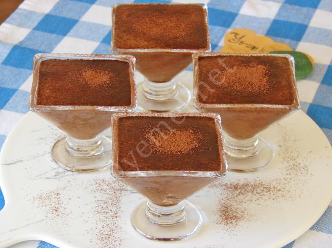 Pişmeyen 3 Dakika Tatlısı - Yapılışı (5/8) 