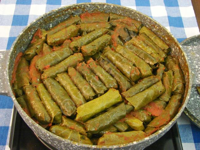Etli Yaprak Sarma - Yapılışı (14/16) 