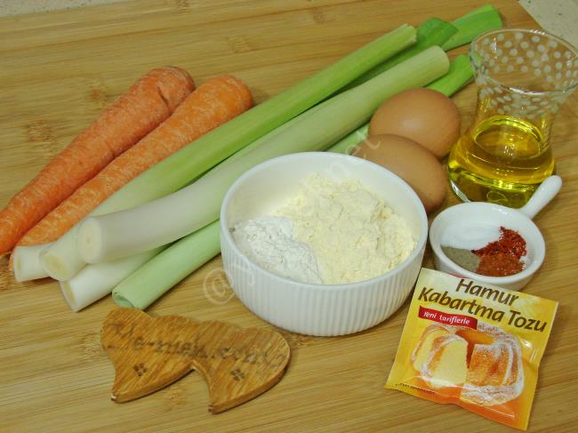 Glutensiz Tava Böreği - Yapılışı (1/8) 