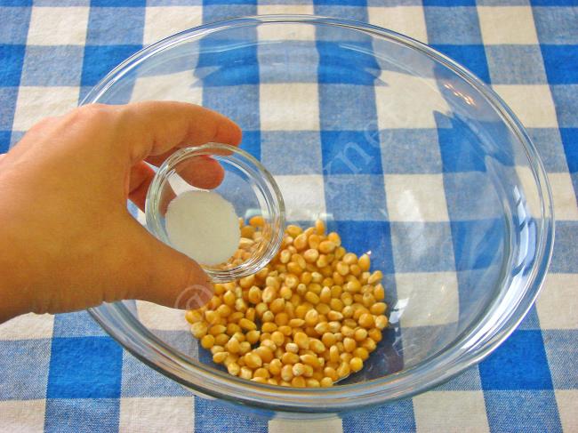 Mikrodalgada Mısır Patlatma - Yapılışı (4/8) 