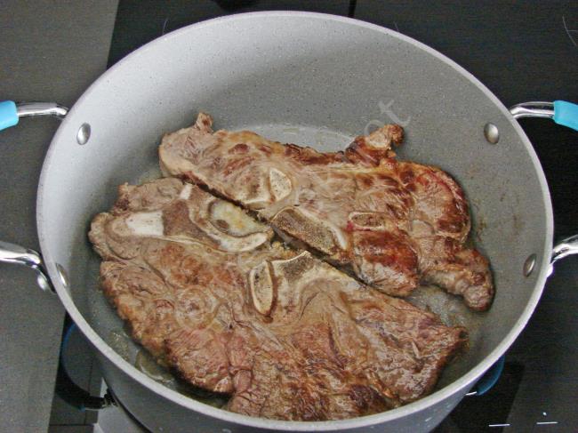 Dana Gerdan Haşlama - Yapılışı (3/8) 