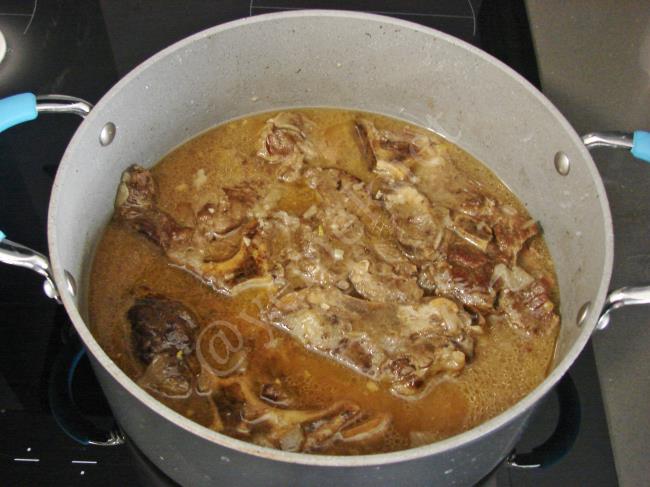 Dana Gerdan Haşlama - Yapılışı (6/8) 