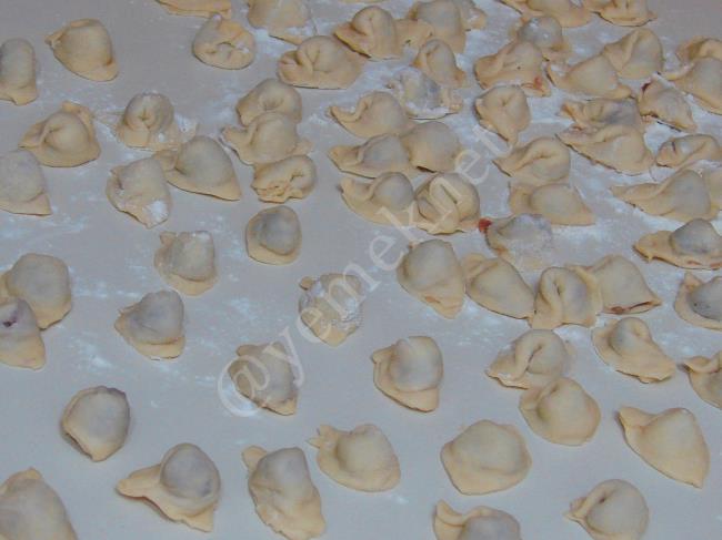 Mantı - Yapılışı (9/12) 