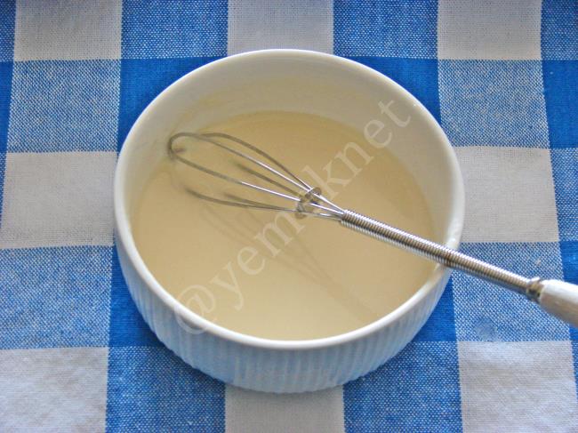 Yoğurulmayan Ramazan Pidesi - Yapılışı (7/12) 