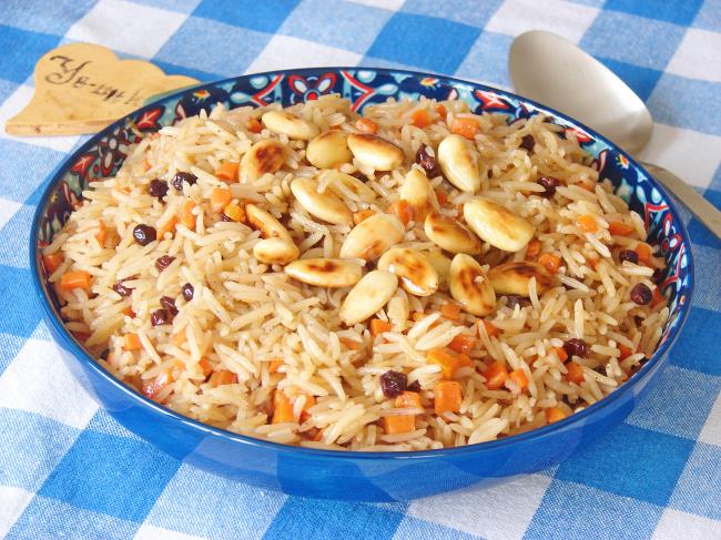 Havuçlu Üzümlü Pilav