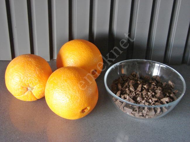 İki Malzemeli Çikolatalı Tatlı - Yapılışı (1/8) 