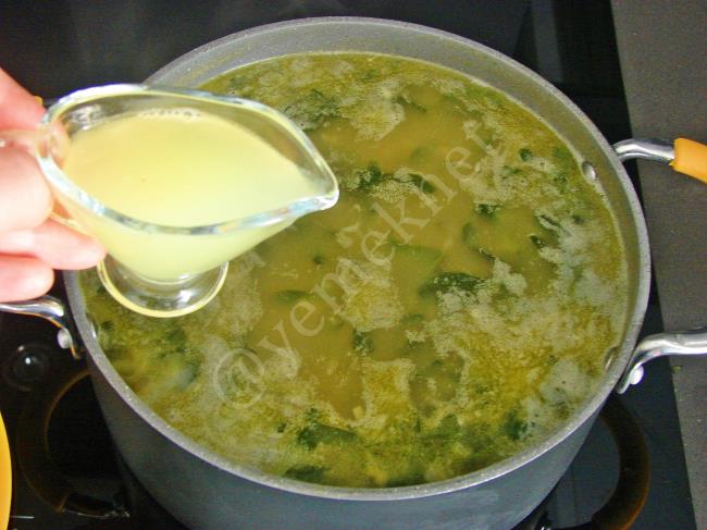 Maraş Ekşili Çorba - Yapılışı (8/12) 