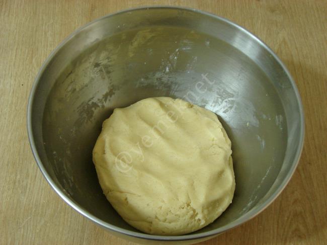 İçi Kuru Kalmayan, Şerbetini Tam Çeken, Yumurta Kokmayan, Şekerlenmeyen Şekerpare Yapmanın 6 Önemli Kuralı