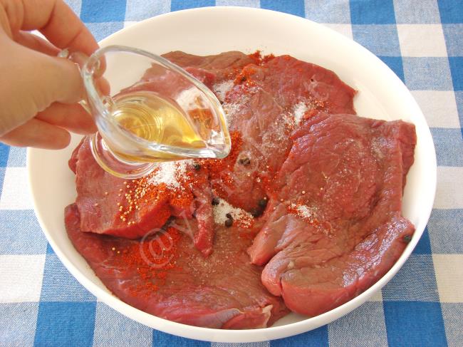 Sirke İle Et Marinesi - Yapılışı (4/8) 